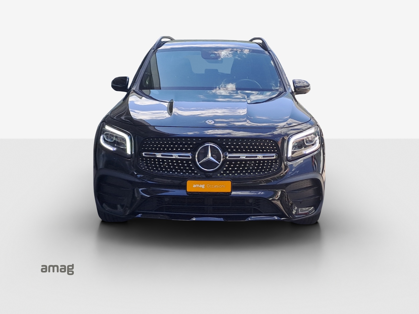 MERCEDES-BENZ GLB 200 AMG Line 7G-Tronic-image-6