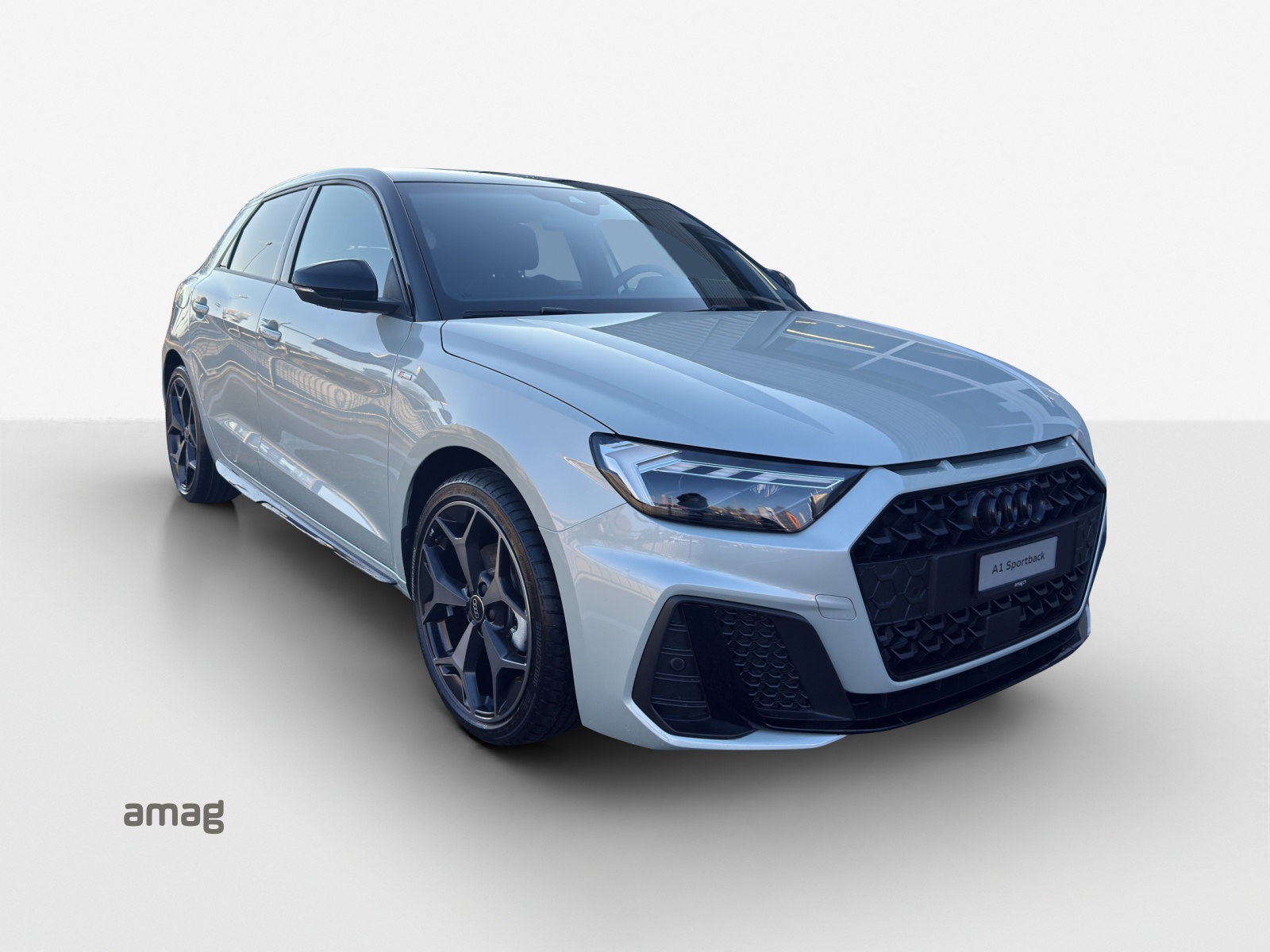 AUDI A1 Sportback 30 TFSI S Line Attraction S-tronic-image-4