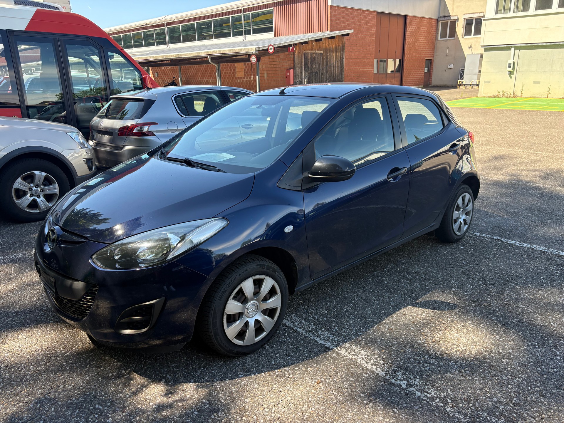 MAZDA 2 1.3i 16V Confort-image-9