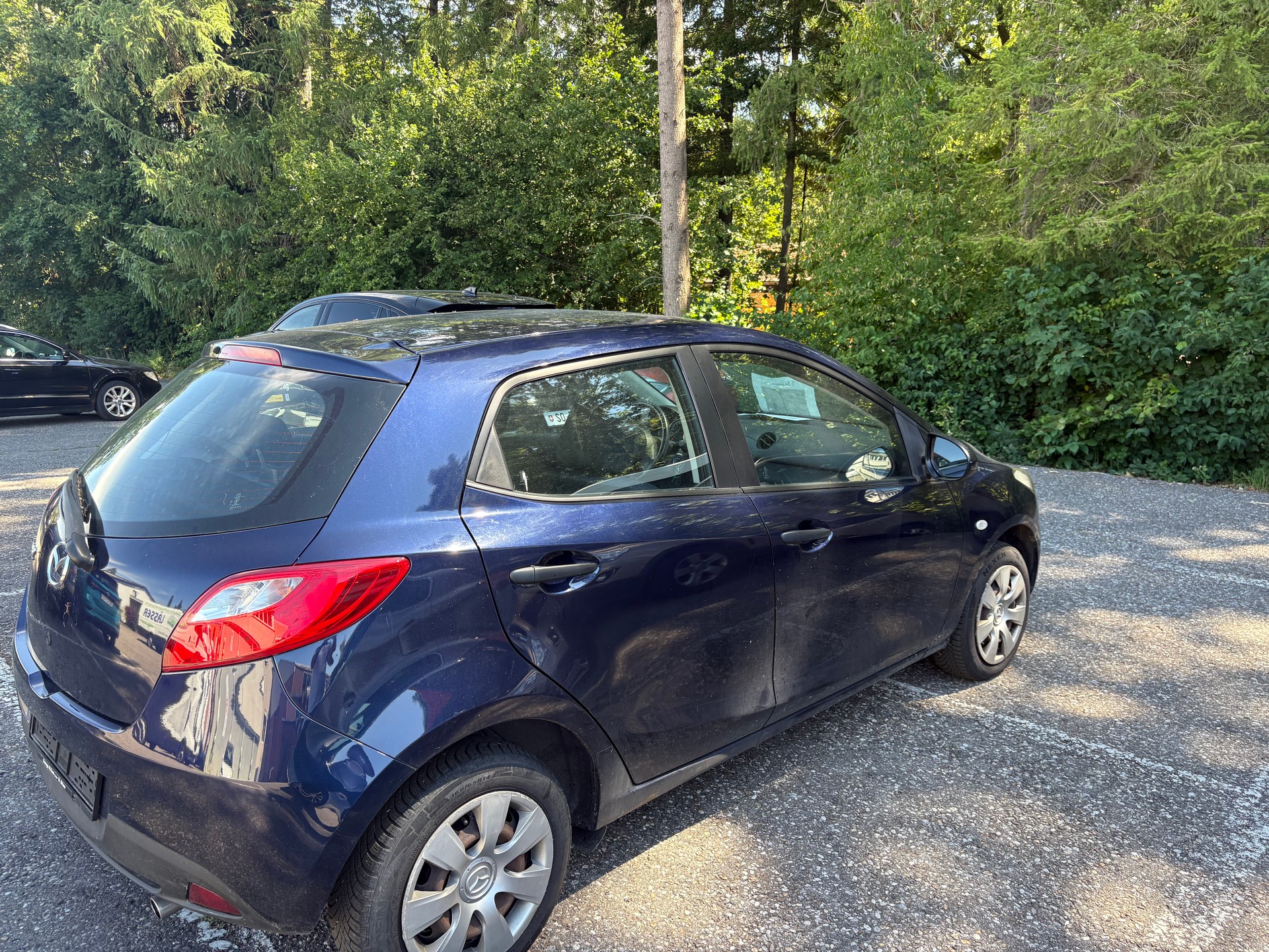 MAZDA 2 1.3i 16V Confort-image-1