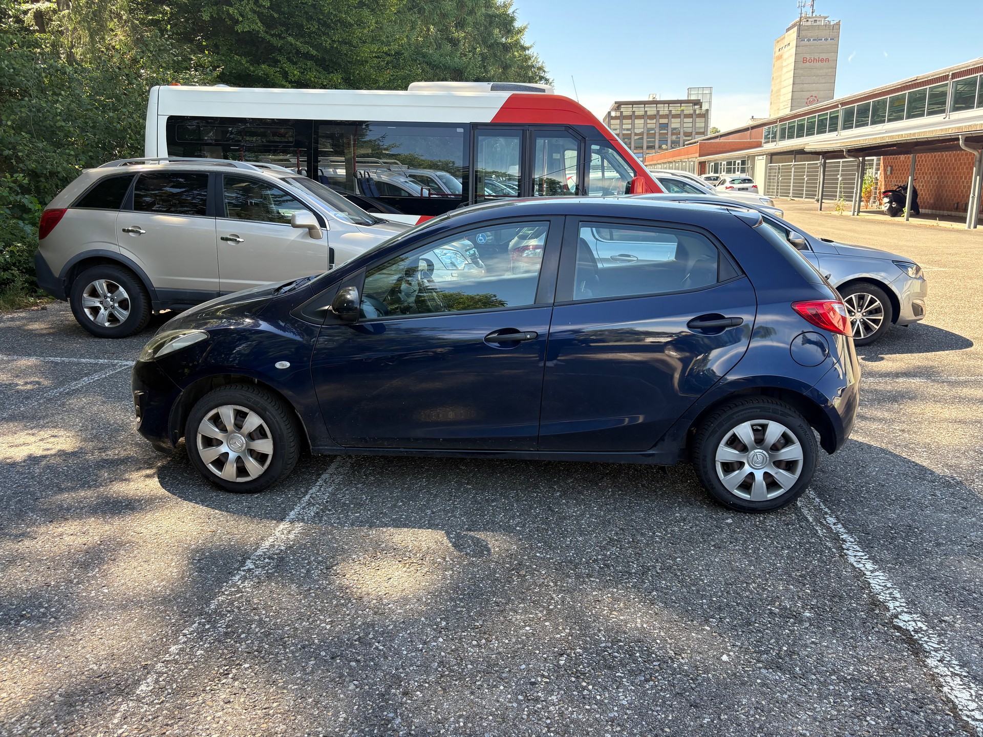 MAZDA 2 1.3i 16V Confort-image-6