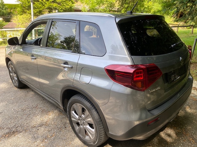 SUZUKI Vitara 1.4 Boosterjet Generation Hybrid Automatic-image-2