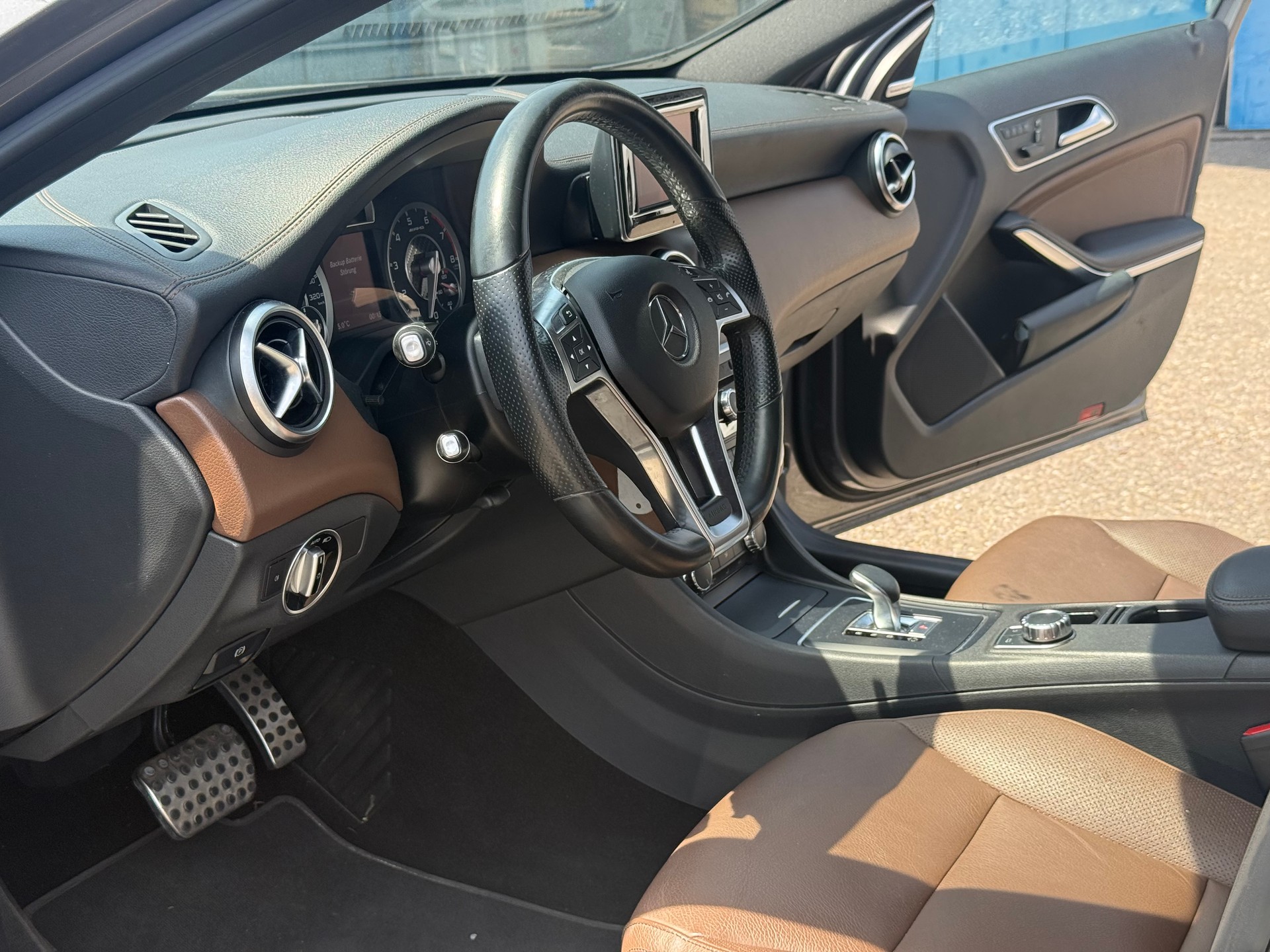 MERCEDES-BENZ A 45 AMG 4Matic Speedshift 7G-DCT-image-5
