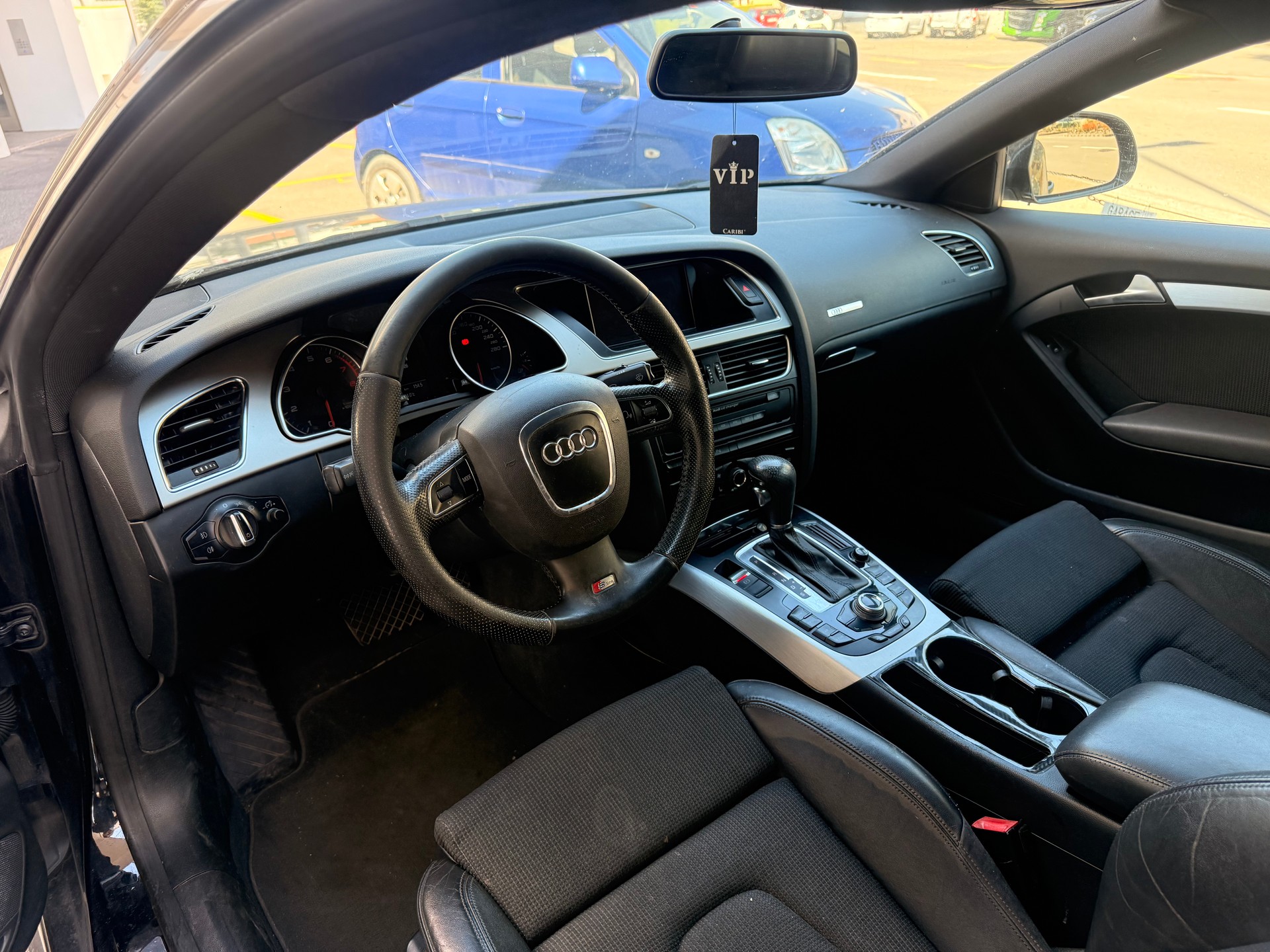 AUDI A5 Coupé 1.8 TFSI multitronic-image-10