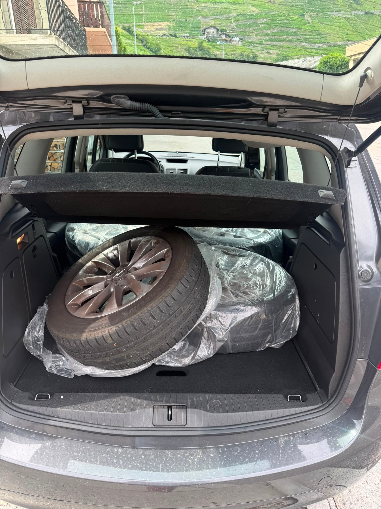 OPEL Meriva 1.4 Turbo Automatic-image-6