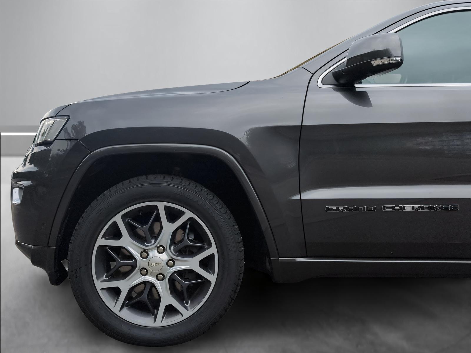 JEEP Grand Cherokee 3.0 CRD 250 Overland-image-12
