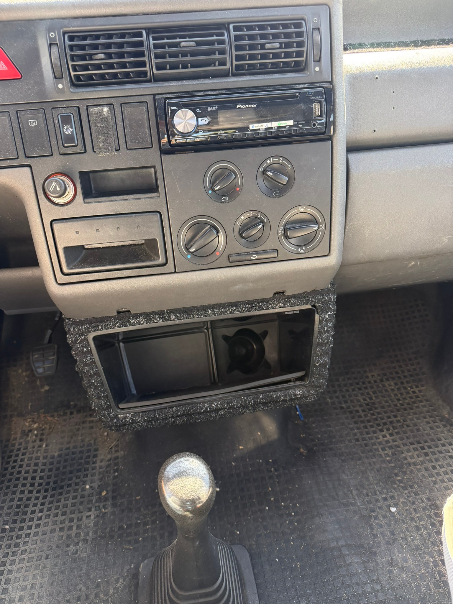 VW T4 2.5TDI-image-12