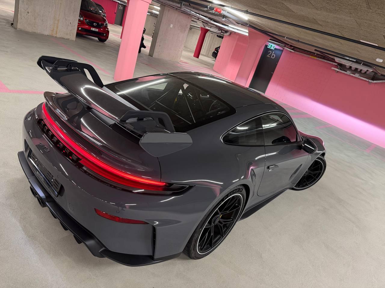 PORSCHE GT3 PDK mit PCCB-image-1