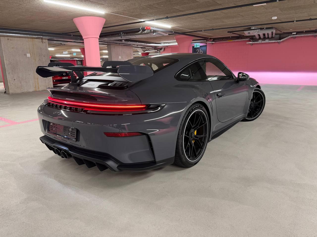 PORSCHE GT3 PDK mit PCCB-image-8