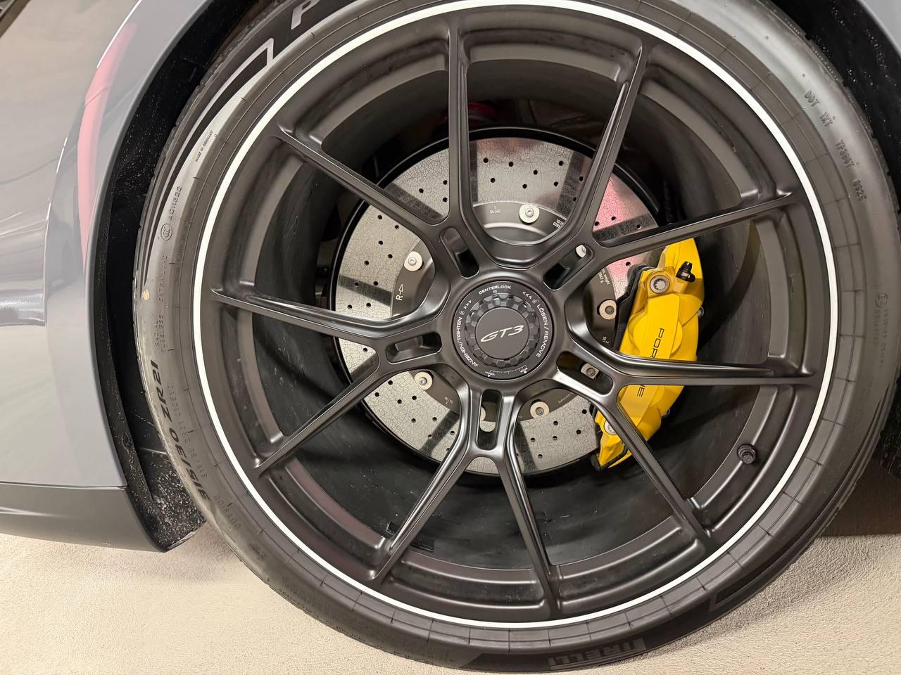PORSCHE GT3 PDK mit PCCB-image-11