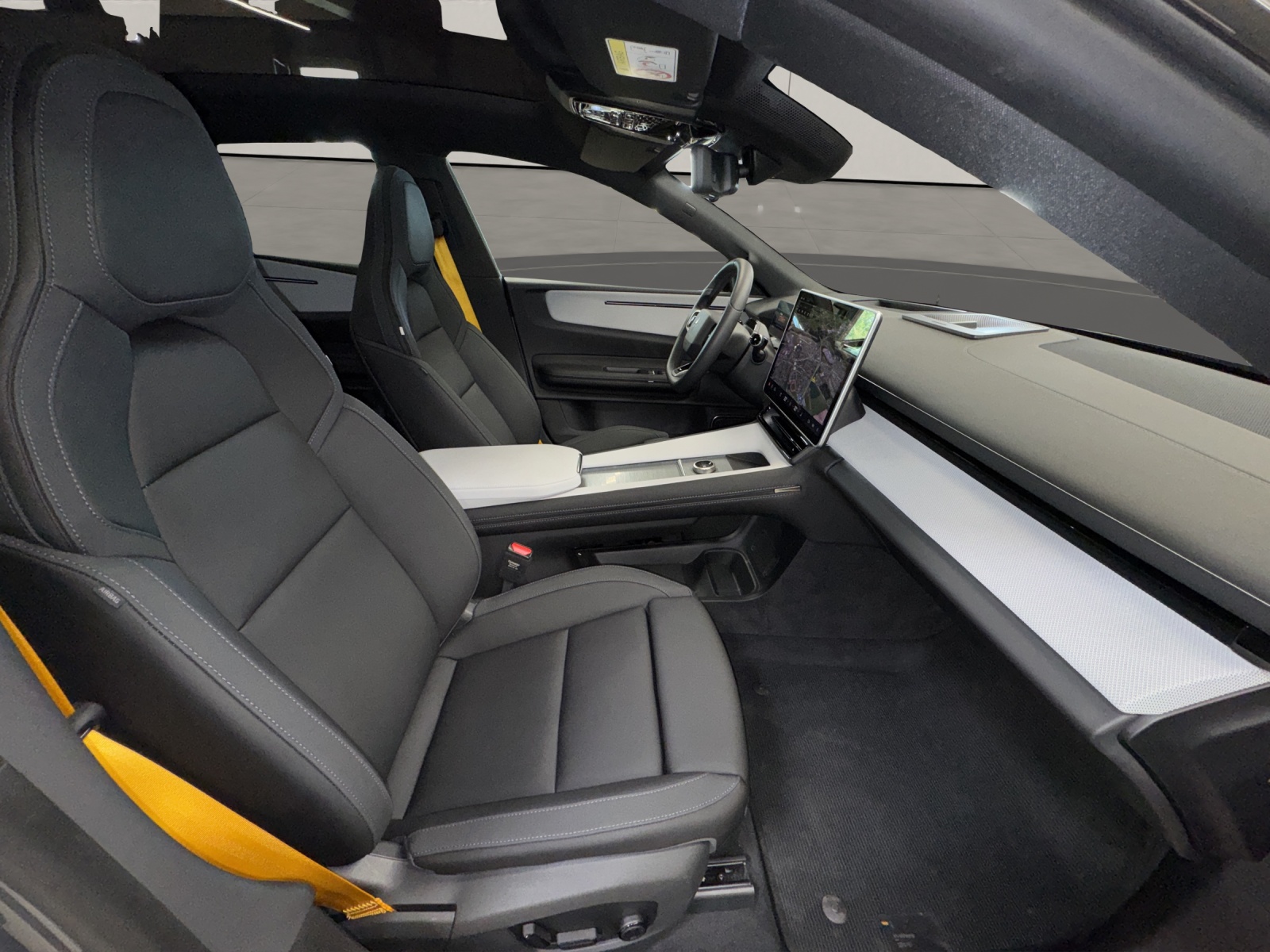POLESTAR 4 Long Range Dual Motor-image-12