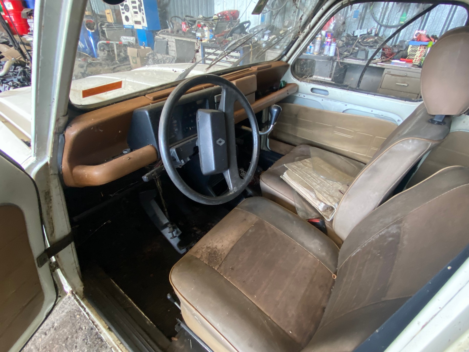 RENAULT R4 1100 GTL-image-6