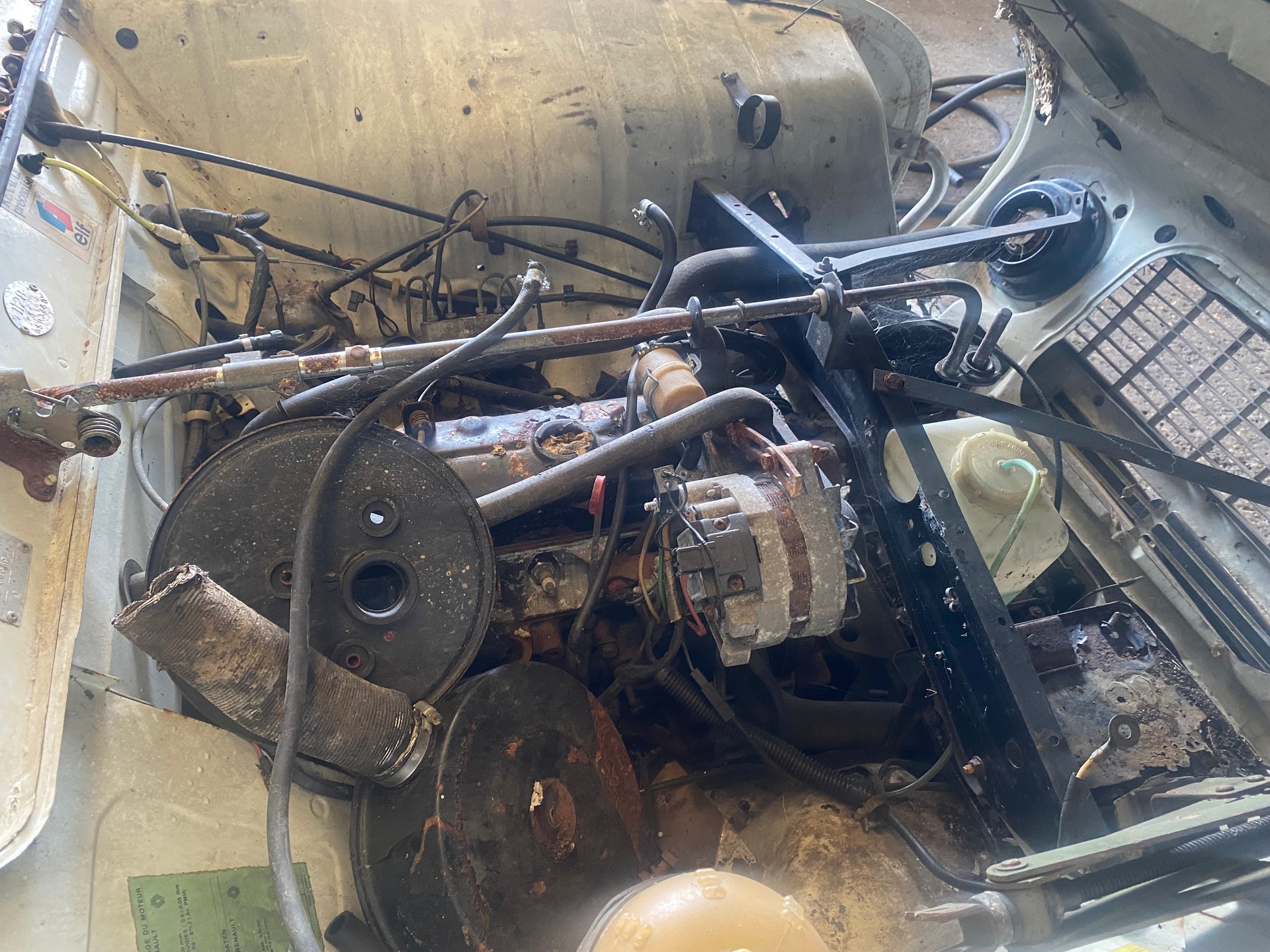 RENAULT R4 1100 GTL-image-8