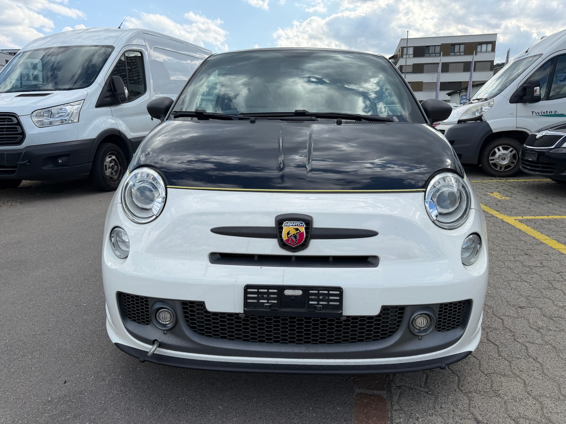FIAT 595C 1.4 16V Turbo Abarth Competizione-image-2