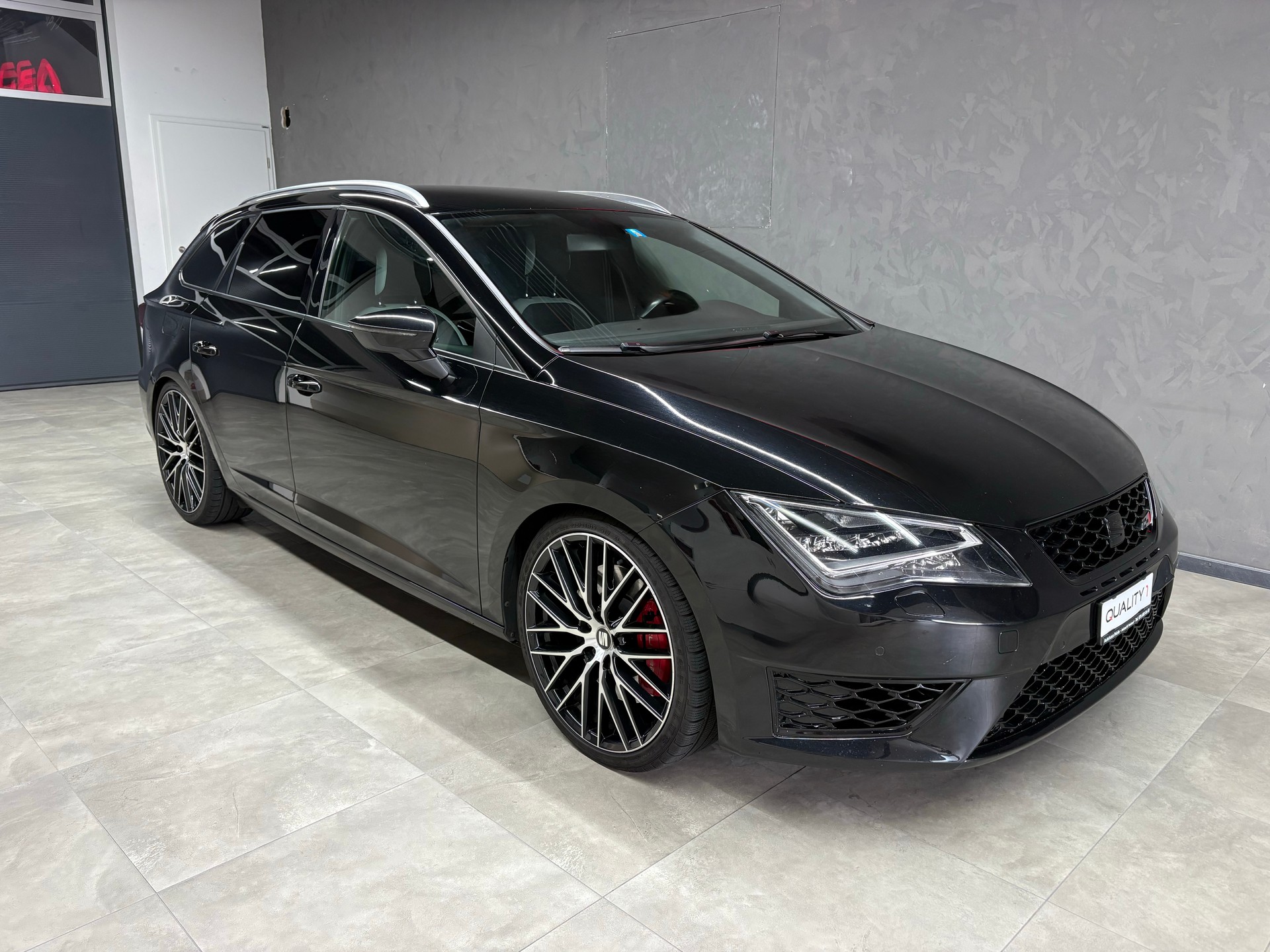 SEAT Leon ST 2.0 TSI Cupra 280 DSG-image-0