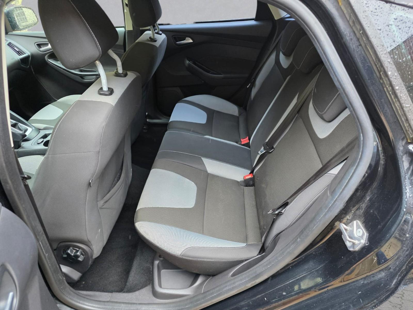 FORD Focus 1.6 SCTi Trend-image-9