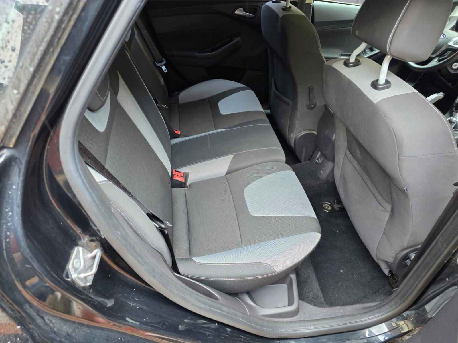 FORD Focus 1.6 SCTi Trend-image-10