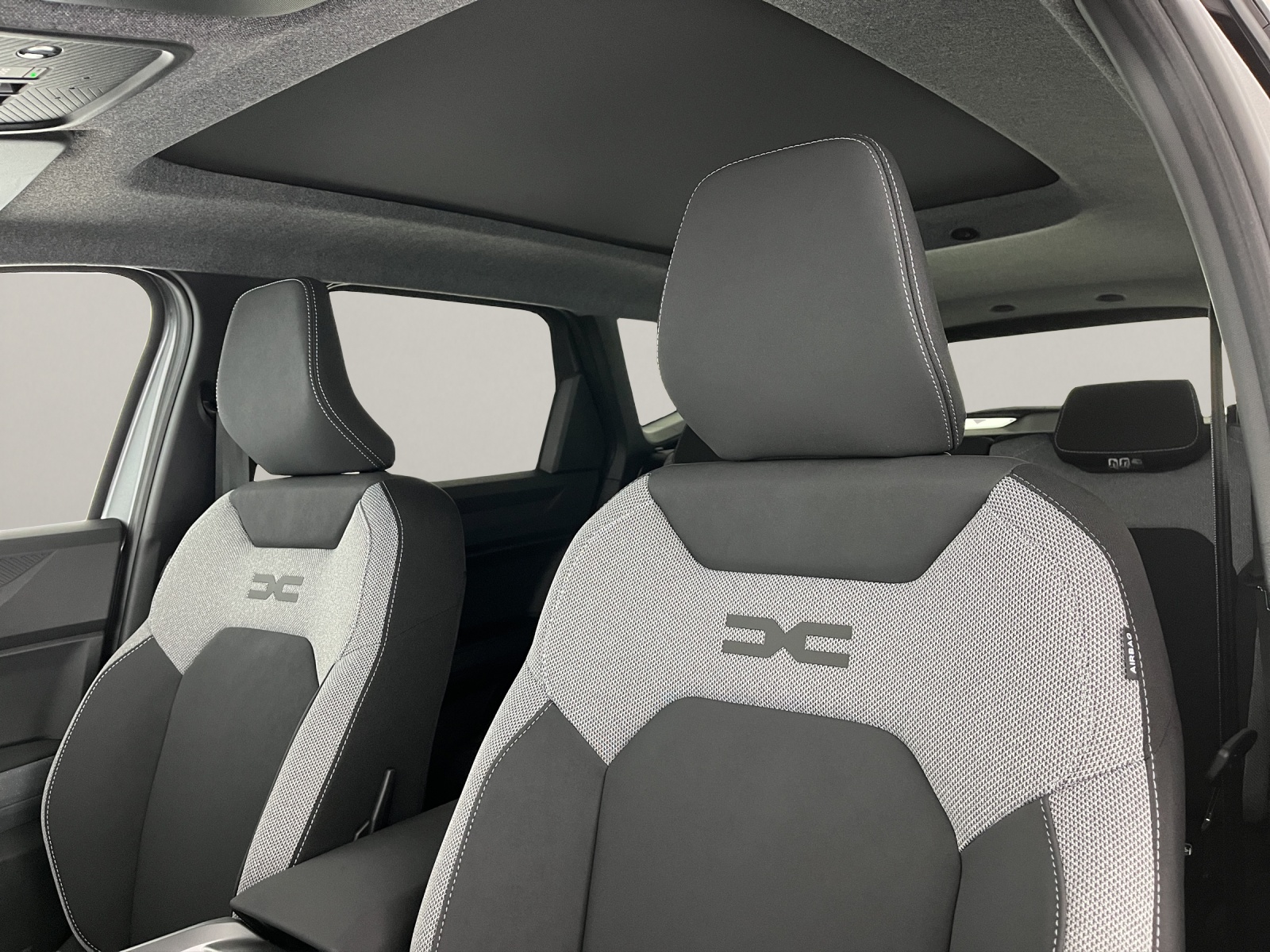 DACIA Bigster 1.2 Hybrid Journey 4WD-image-14