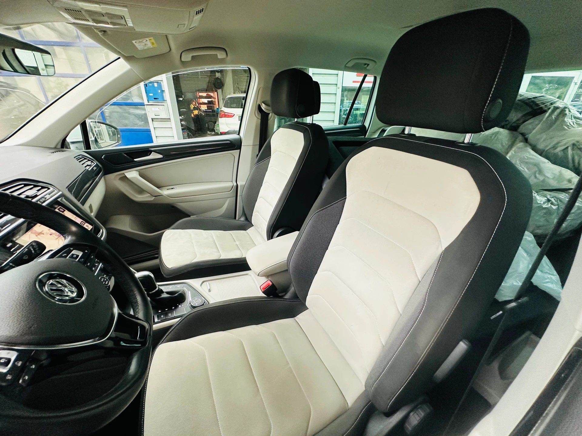 VW Tiguan 2.0TSI Highline 4Motion DSG-image-14