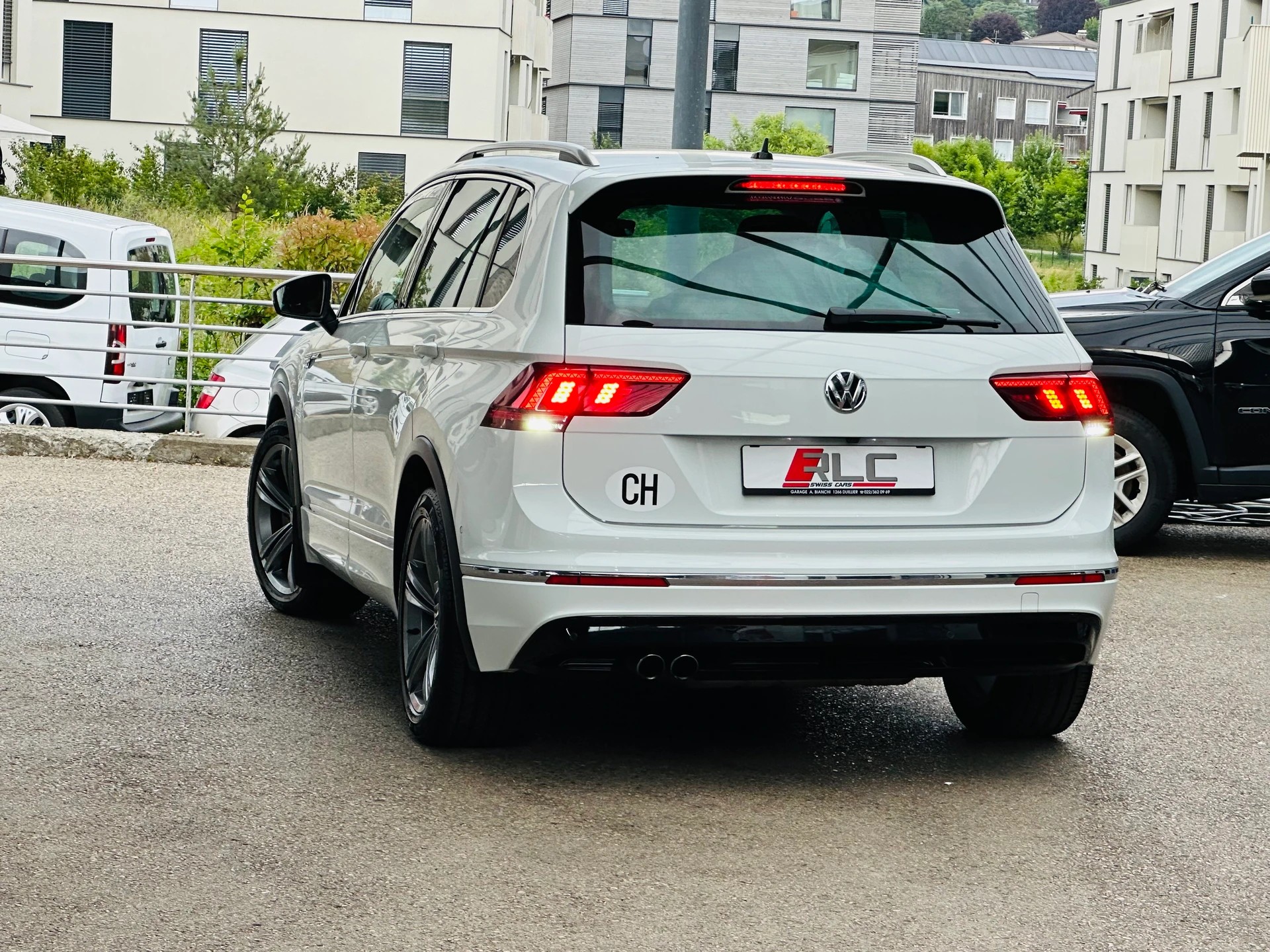 VW Tiguan 2.0TSI Highline 4Motion DSG-image-8