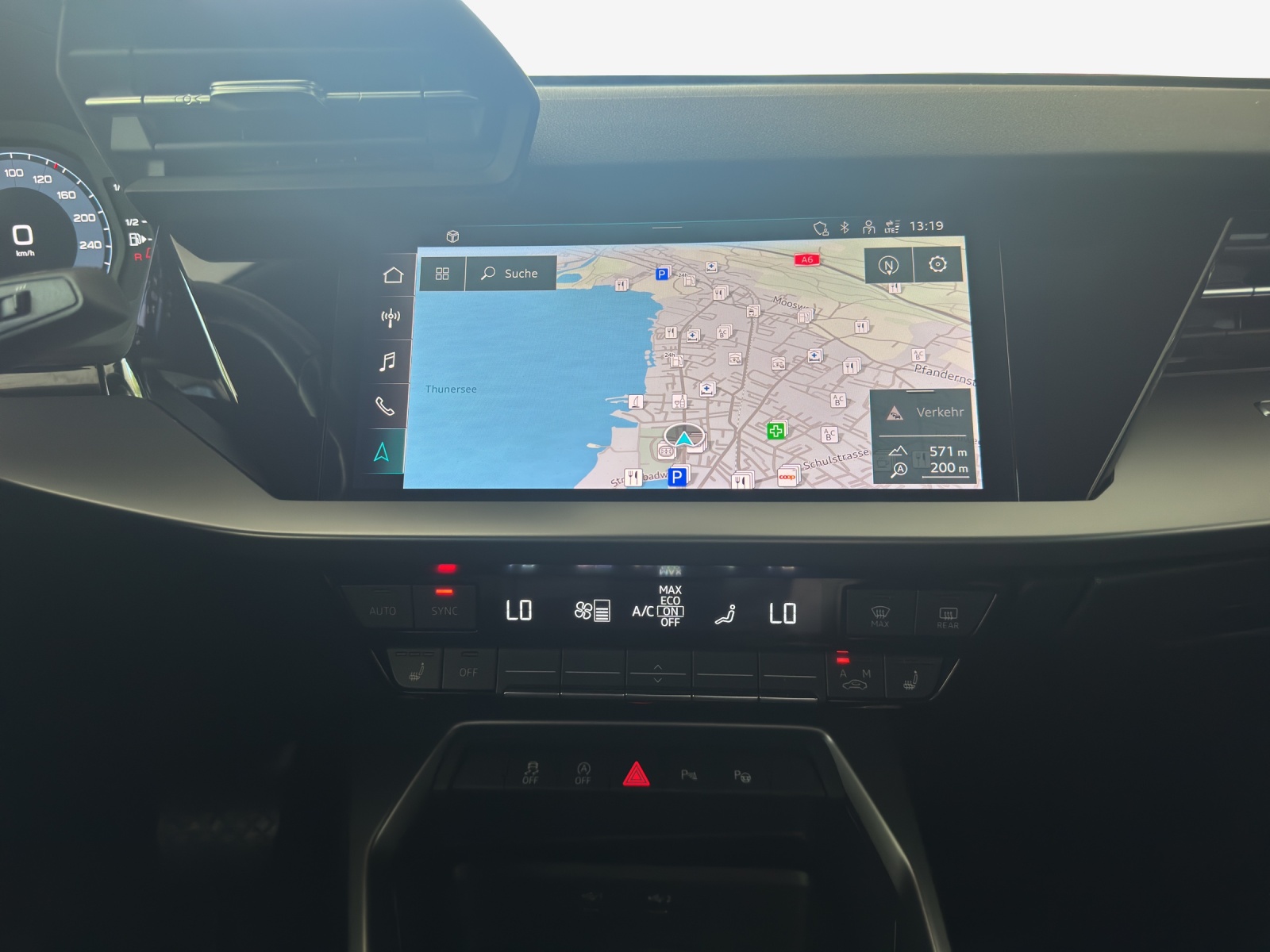 AUDI A3 Sportback 35 TFSI Attraction S-tronic-image-10
