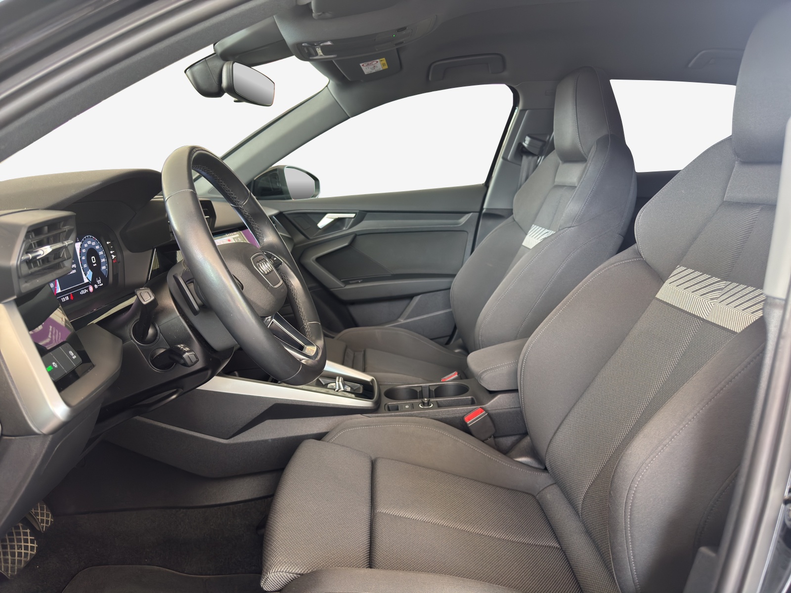 AUDI A3 Sportback 35 TFSI Attraction S-tronic-image-7