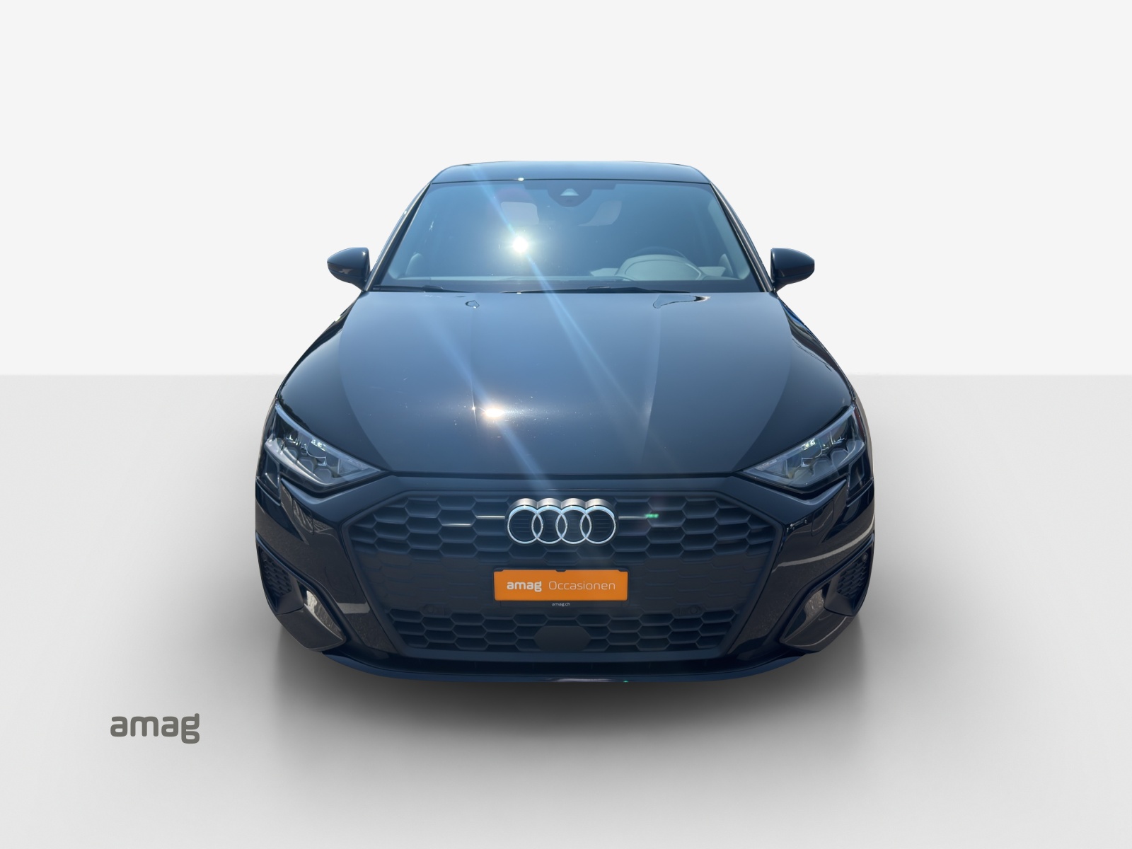 AUDI A3 Sportback 35 TFSI Attraction S-tronic-image-6