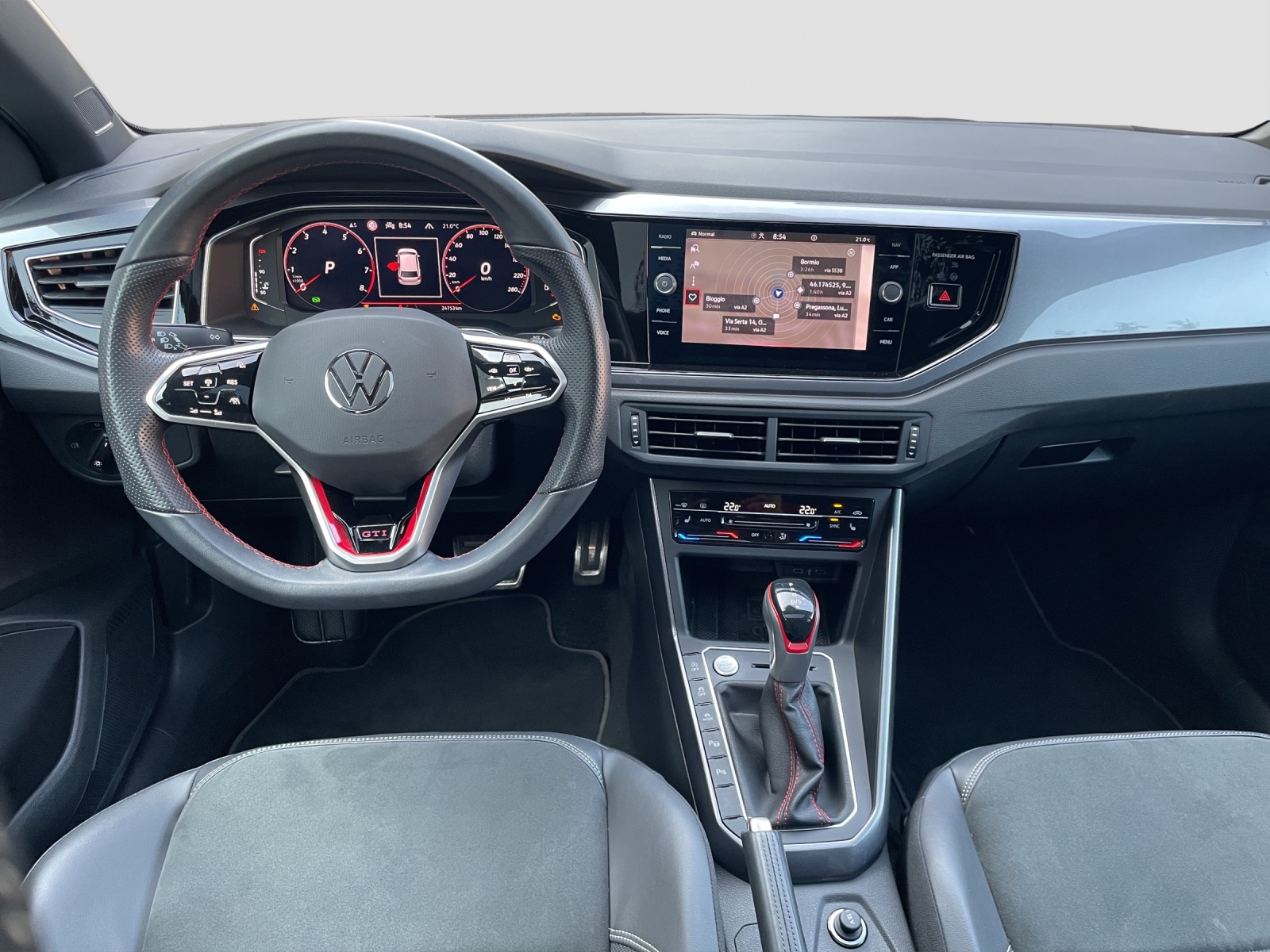 VW Polo 2.0 TSI GTI DSG-image-8