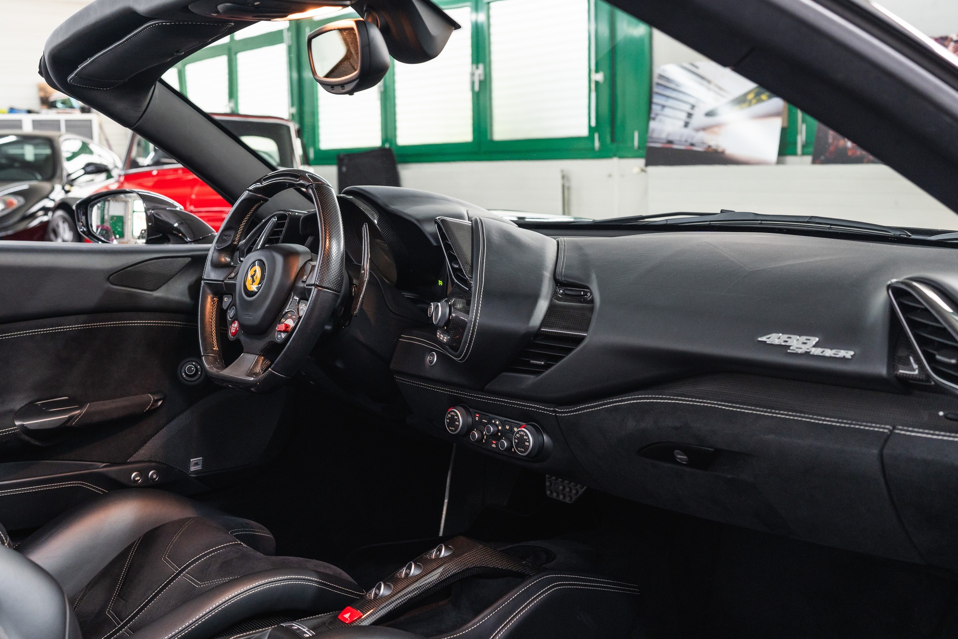 FERRARI 488 Spider 3.9 V8-image-10