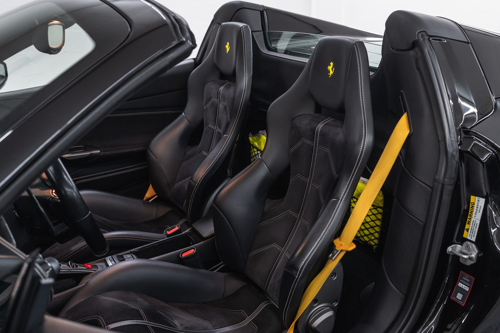 FERRARI 488 Spider 3.9 V8-image-11