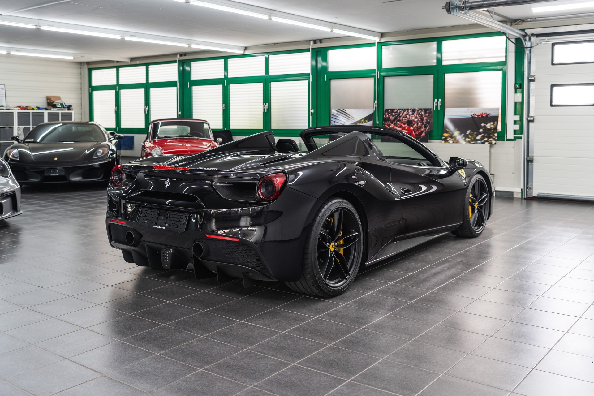 FERRARI 488 Spider 3.9 V8-image-6
