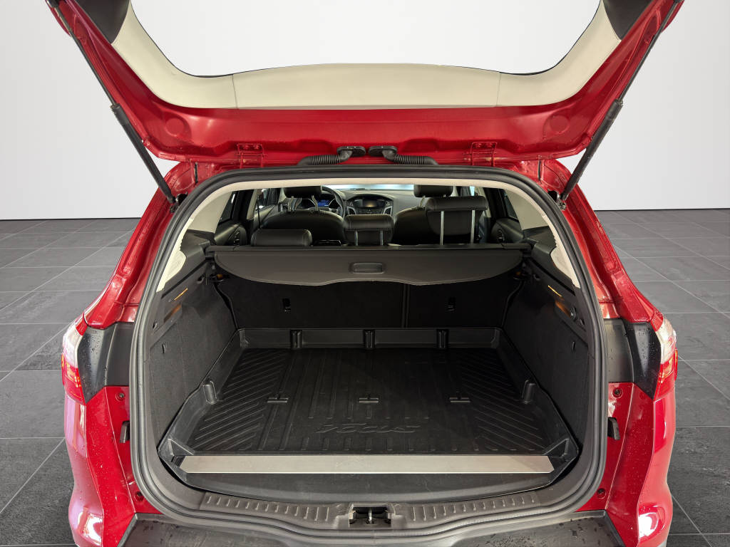 FORD Focus Station Wagon 1.6i EcoB SCTi 150 T-image-15