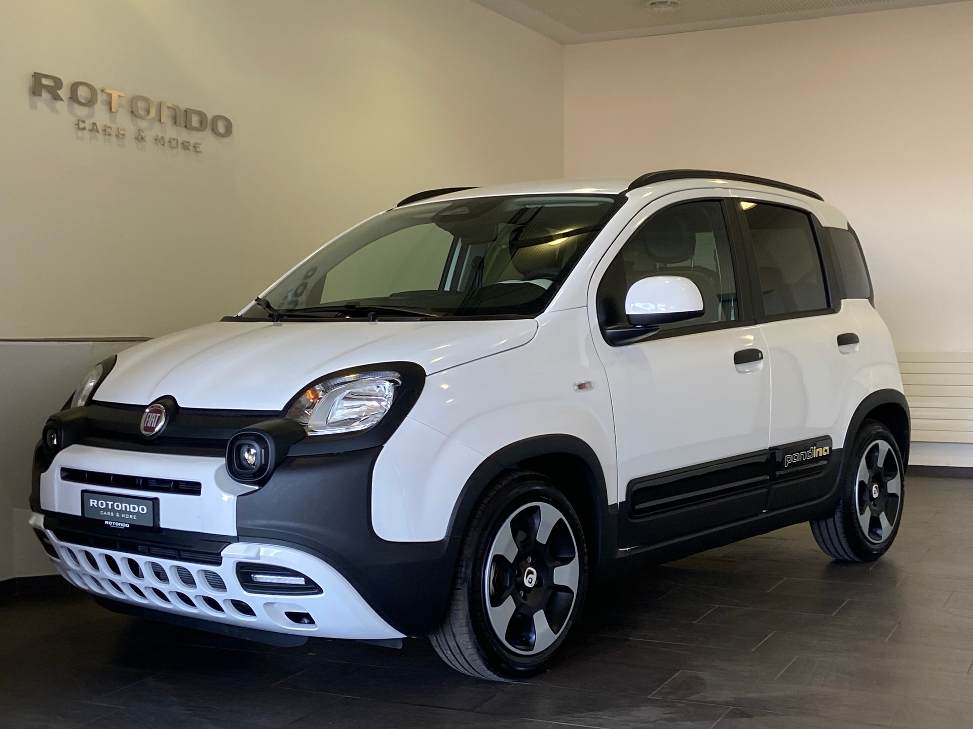 FIAT Pandina 1.0 MHEV Cross