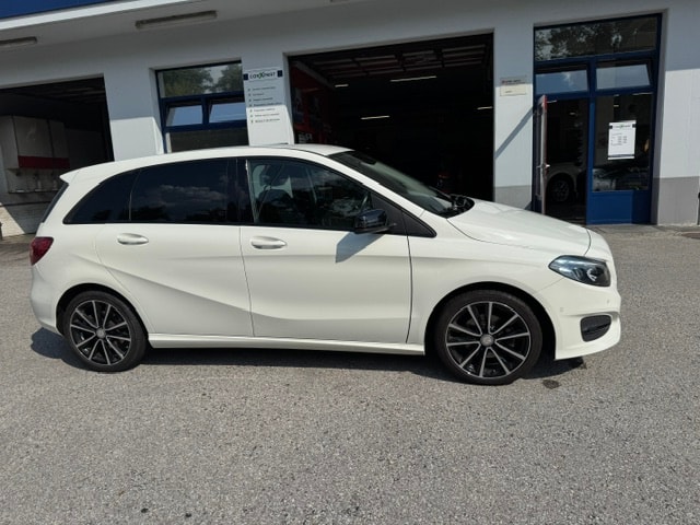 MERCEDES-BENZ B 200 CDI Style 4Matic 7G-DCT-image-3