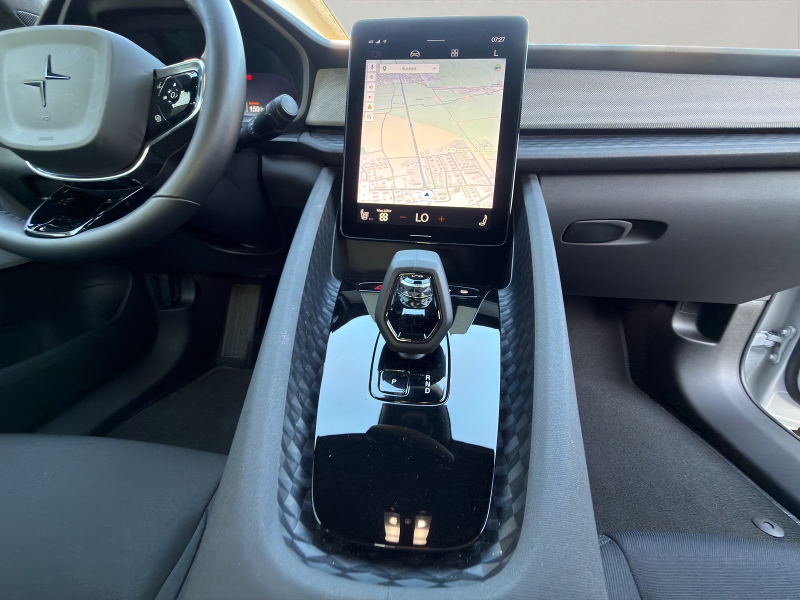 POLESTAR 2 Standard Range Single Motor-image-11