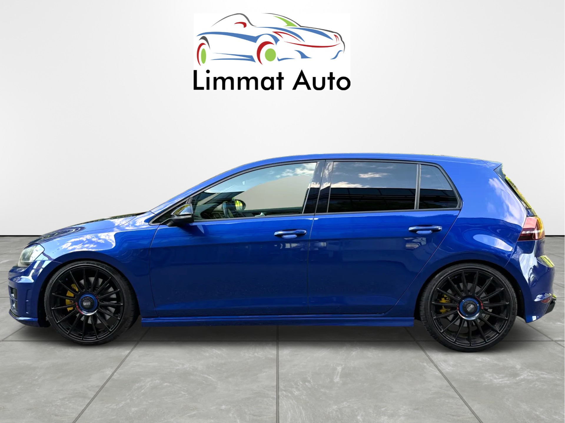 VW Golf 2.0 TSI R 4Motion DSG-image-2