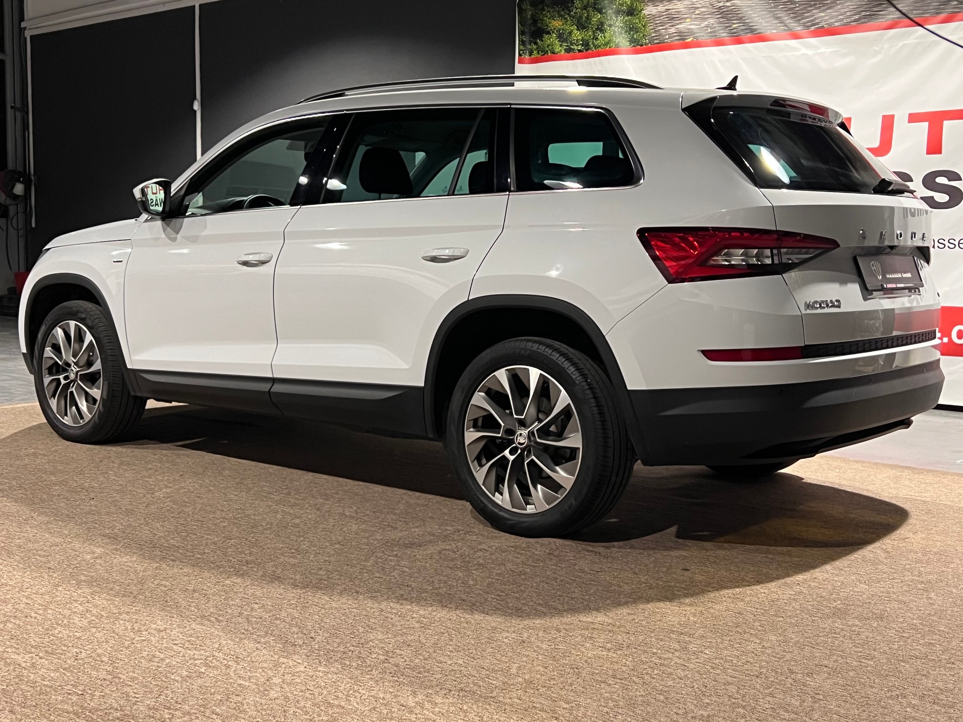 SKODA Kodiaq 2.0 TDI SCR Clever 4x4 DSG-image-6