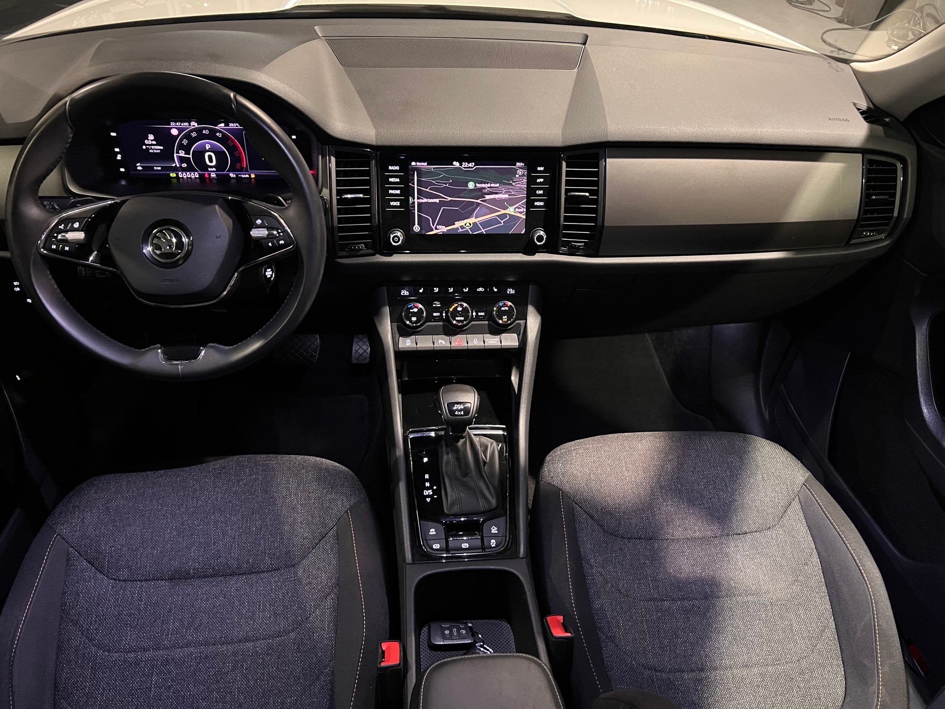 SKODA Kodiaq 2.0 TDI SCR Clever 4x4 DSG-image-10