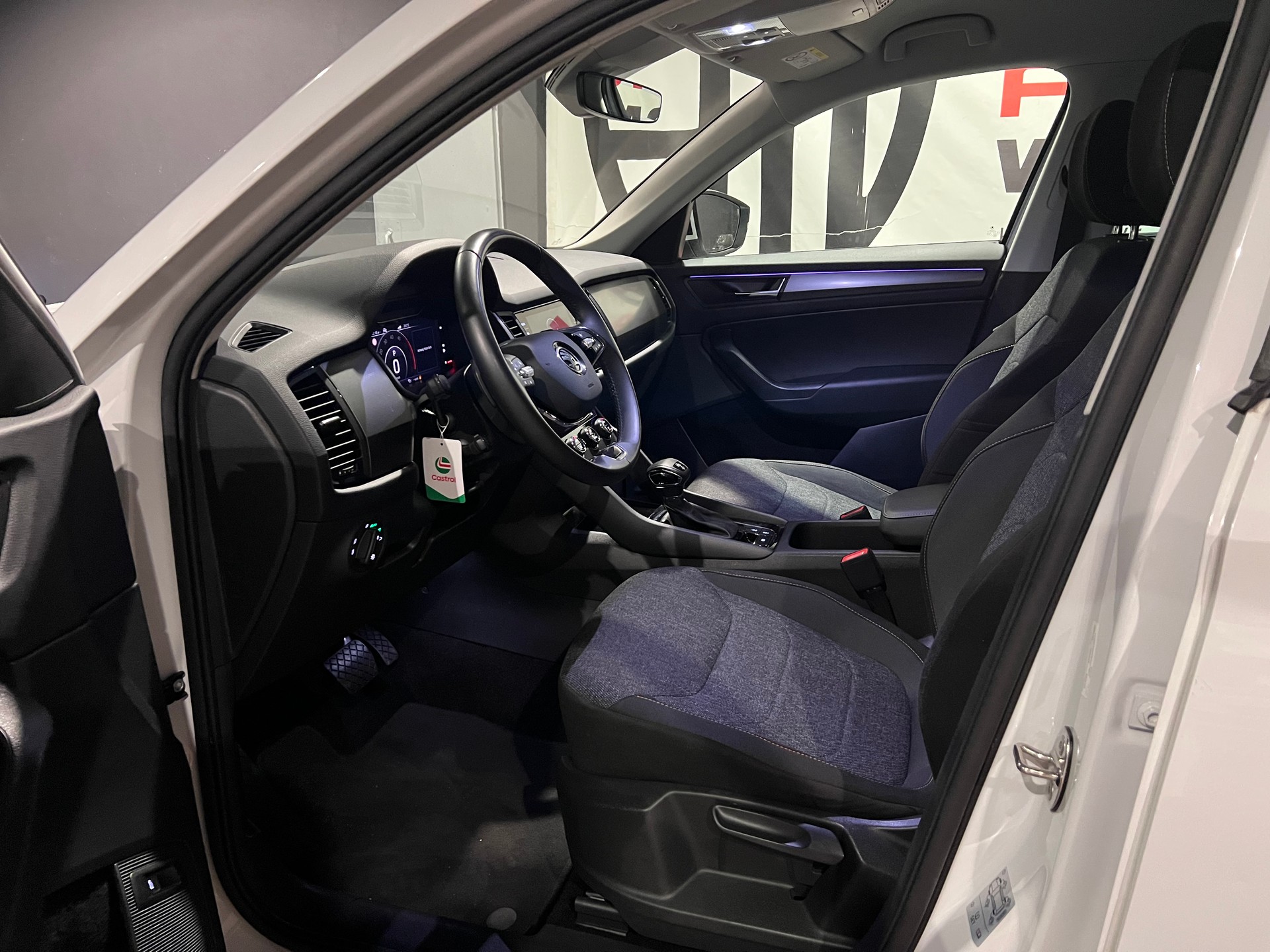 SKODA Kodiaq 2.0 TDI SCR Clever 4x4 DSG-image-11