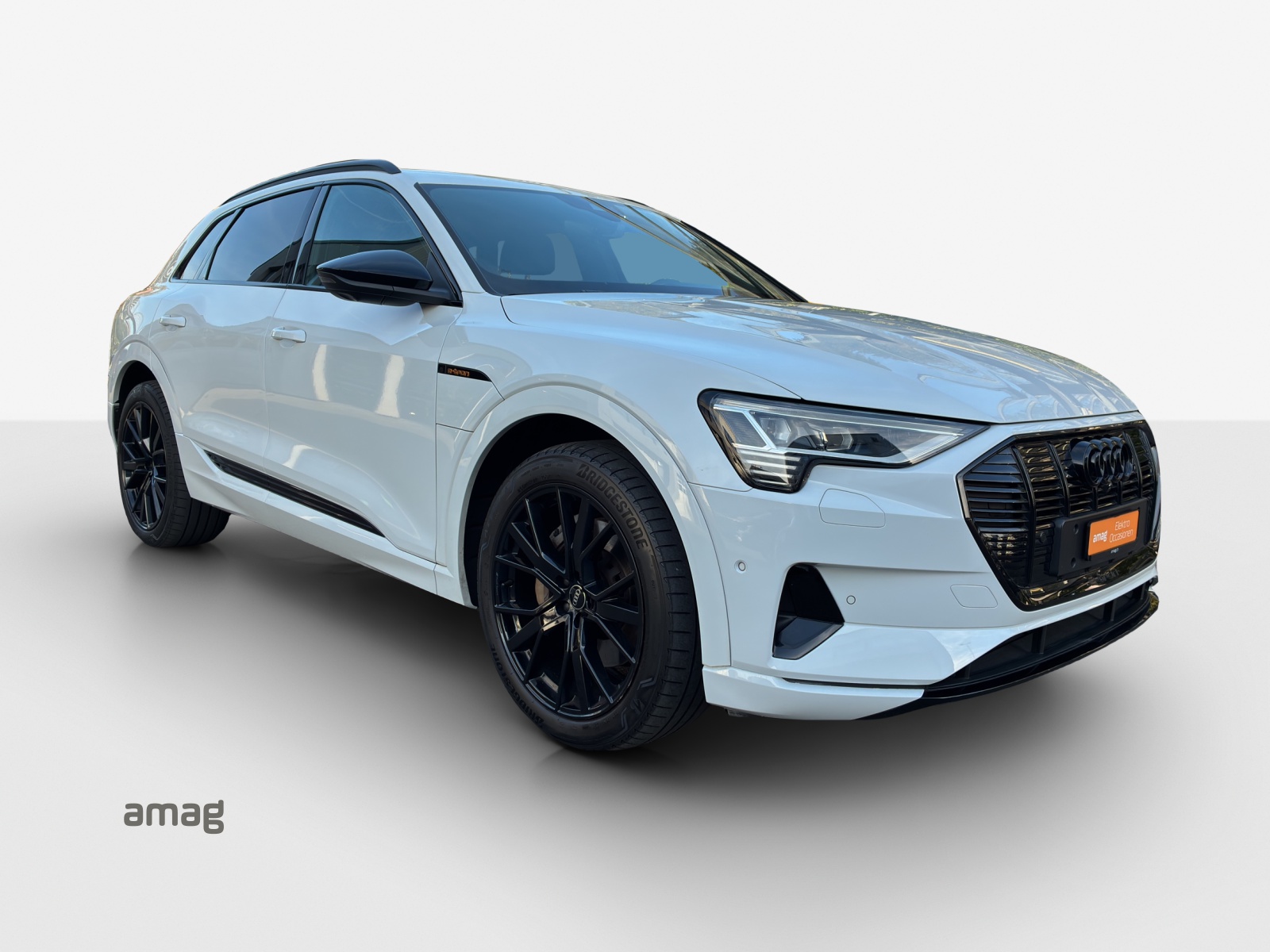 AUDI e-tron 55 Advanced Black Edition quattro-image-5