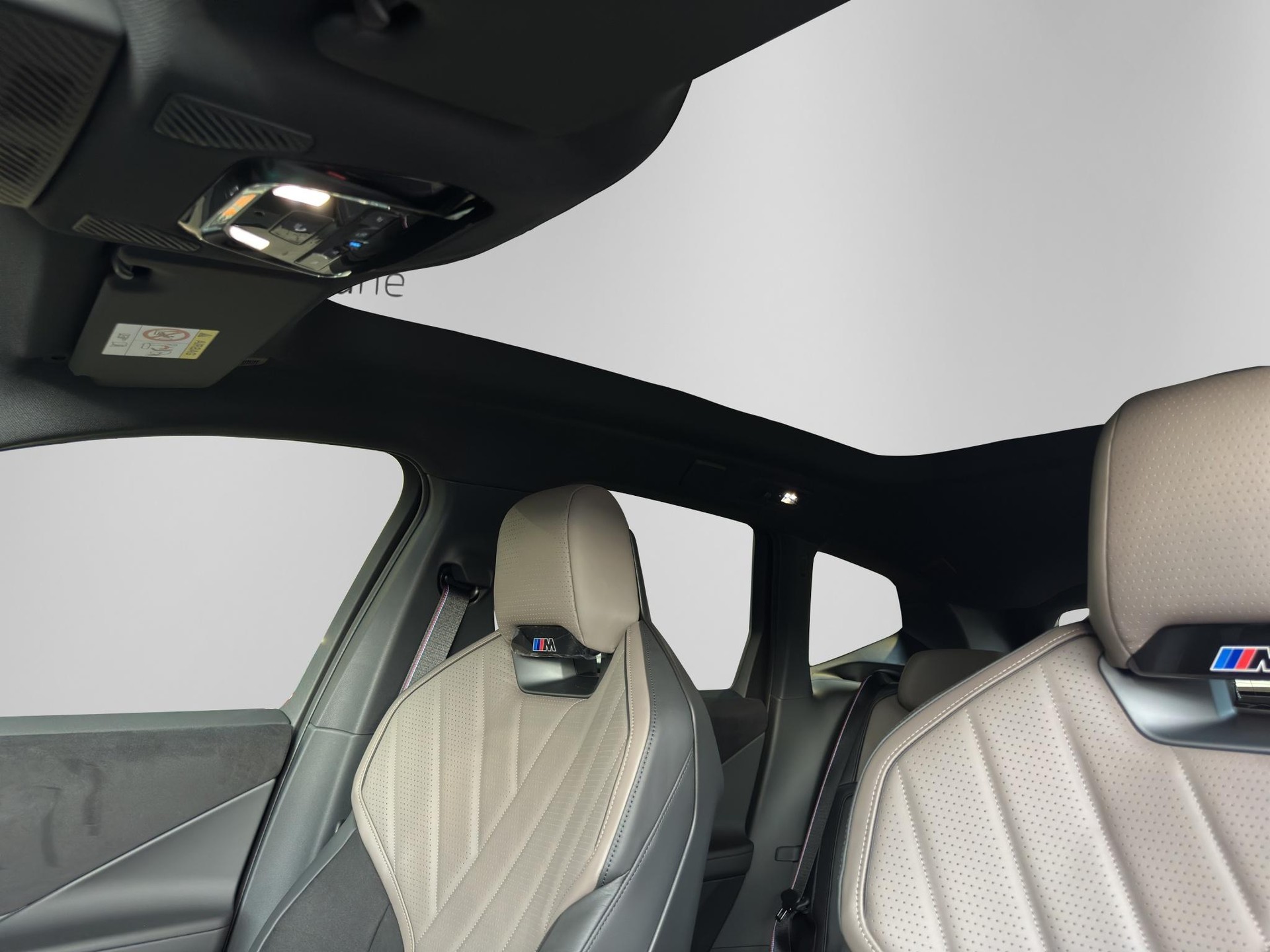 BMW iX3 50 xDrive M Sport Pro-image-11