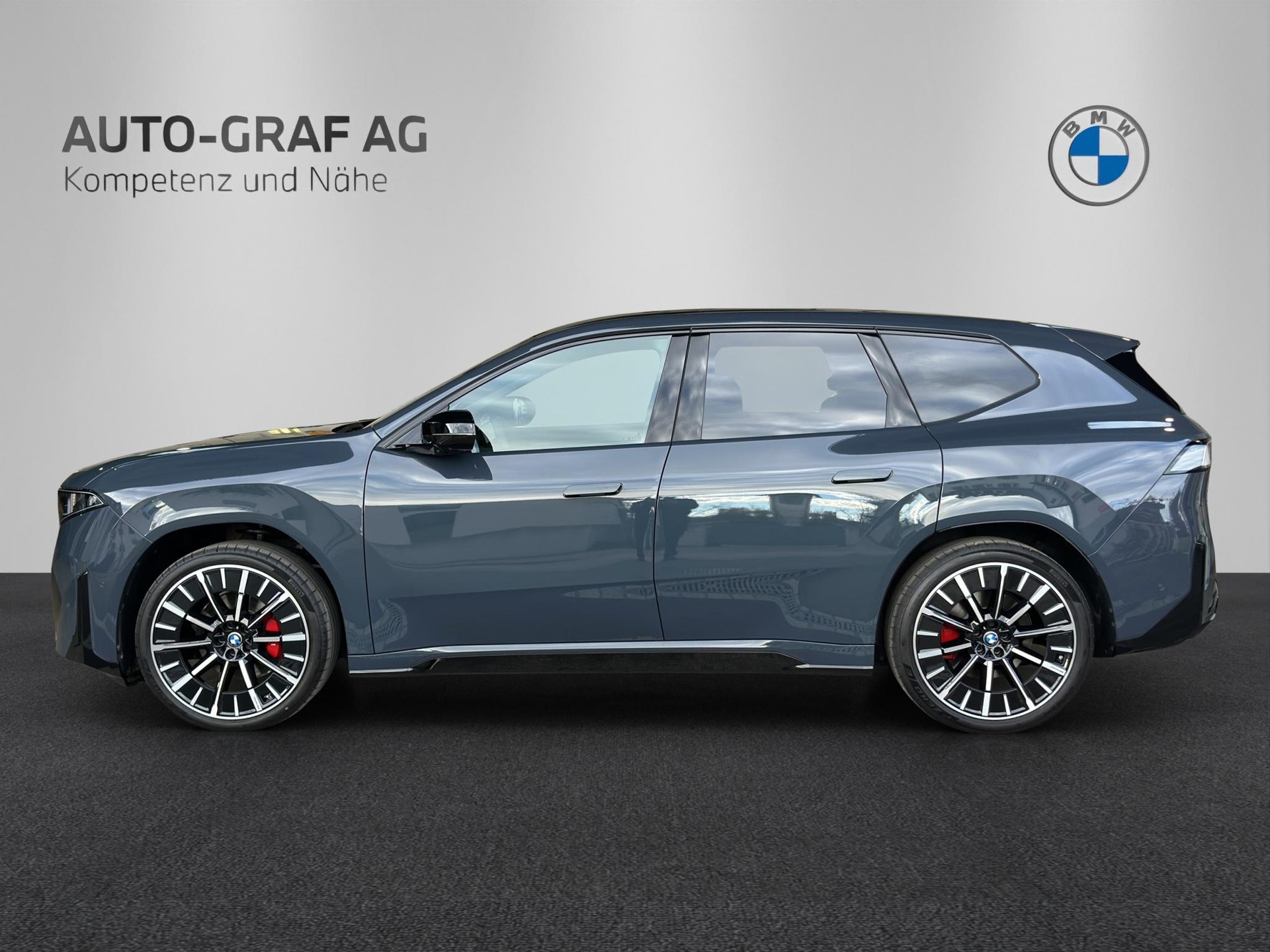 BMW iX3 50 xDrive M Sport Pro-image-1