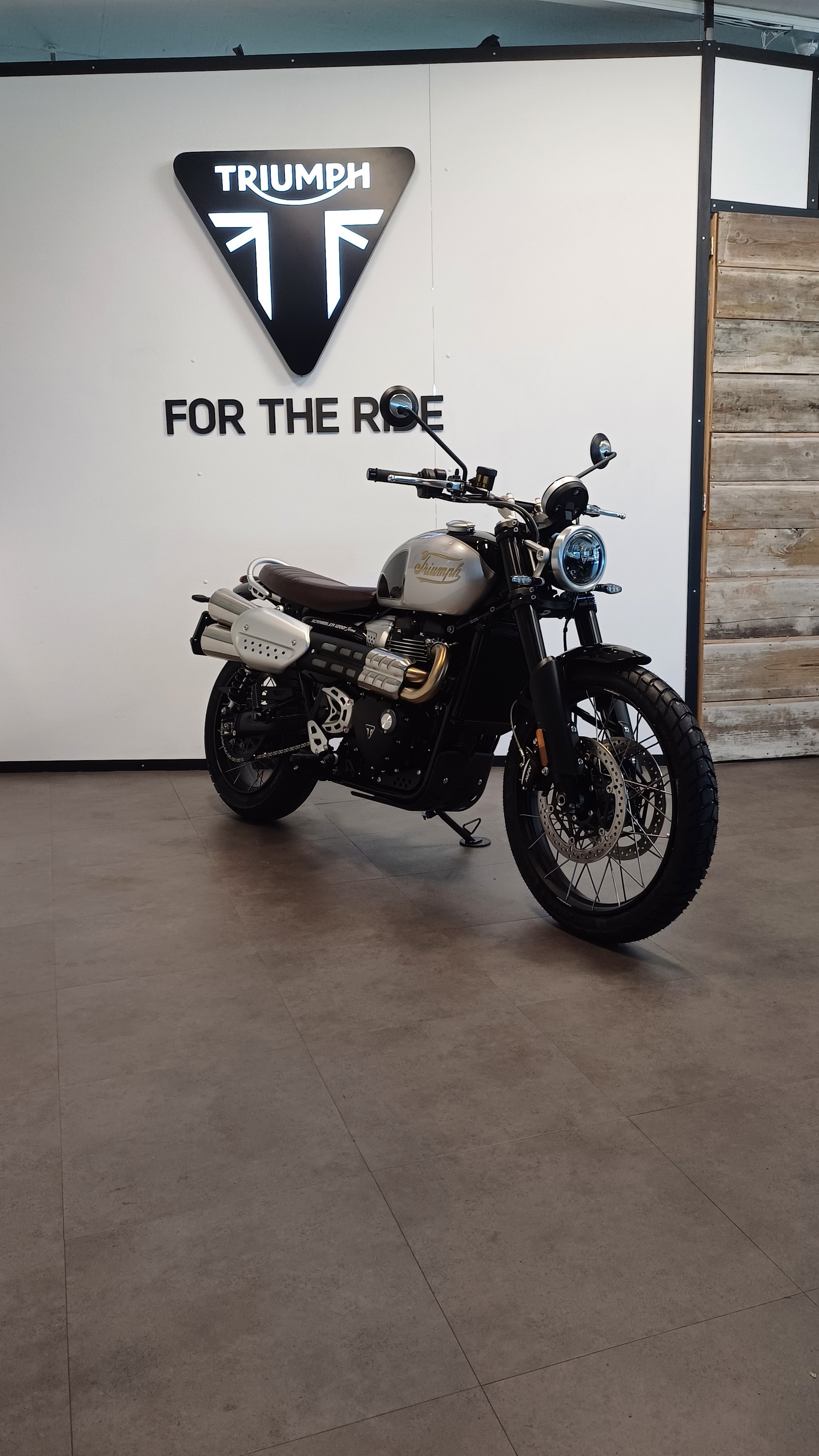 TRIUMPH Scrambler 1200 X Icon Edition