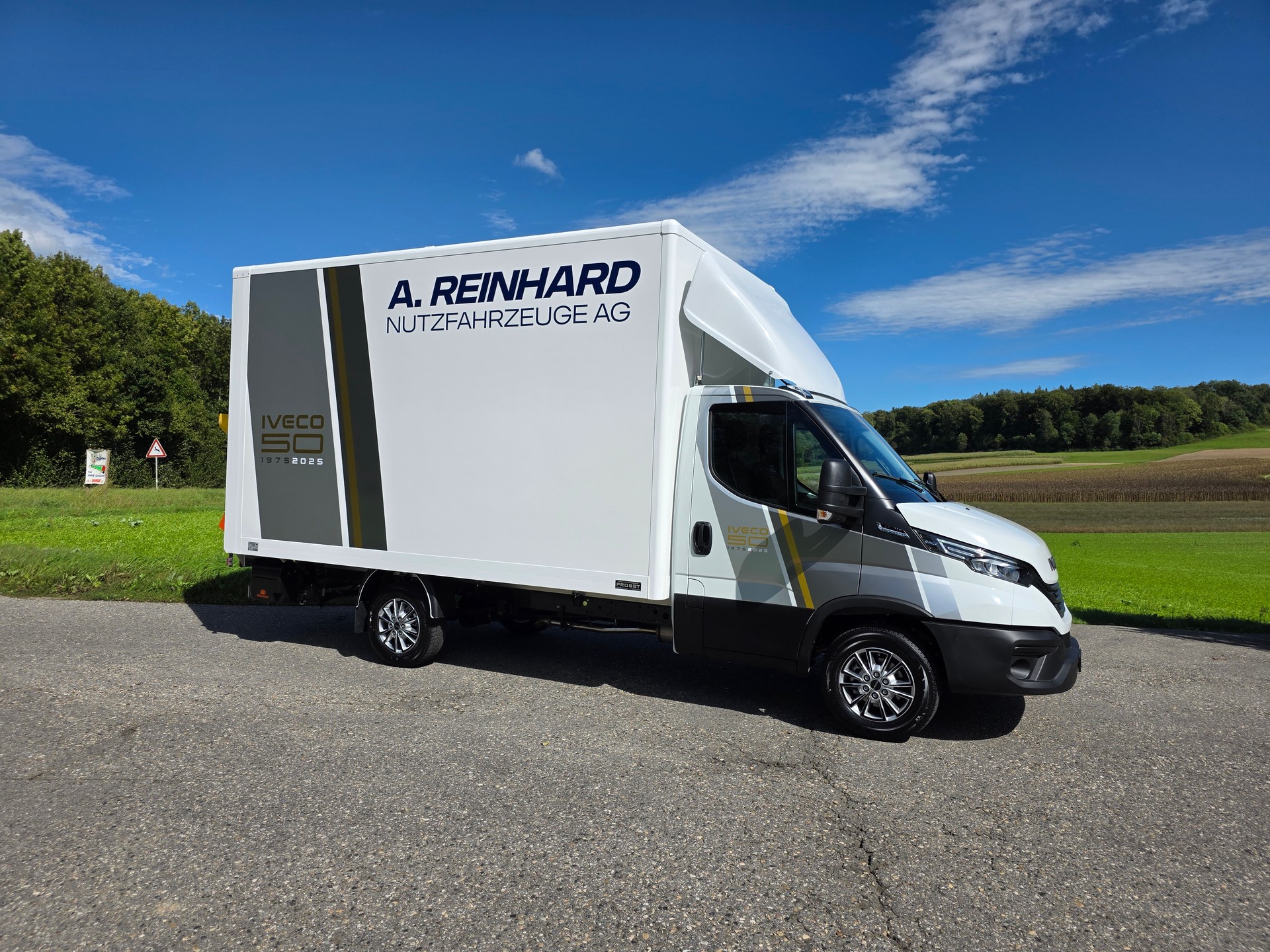IVECO 35 S 21H A8-image-1