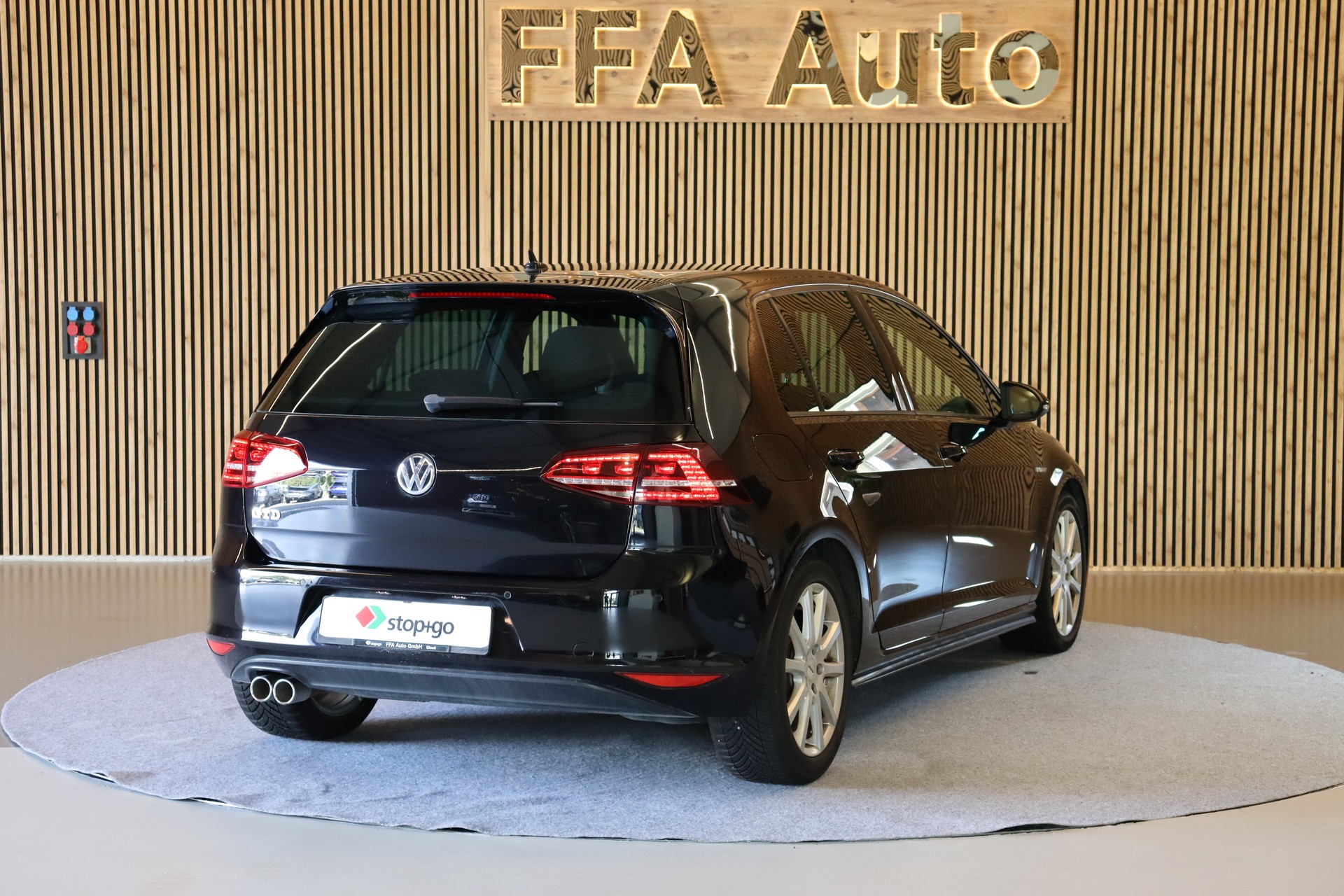 VW Golf VII 2.0 TDI GTD DSG-image-5