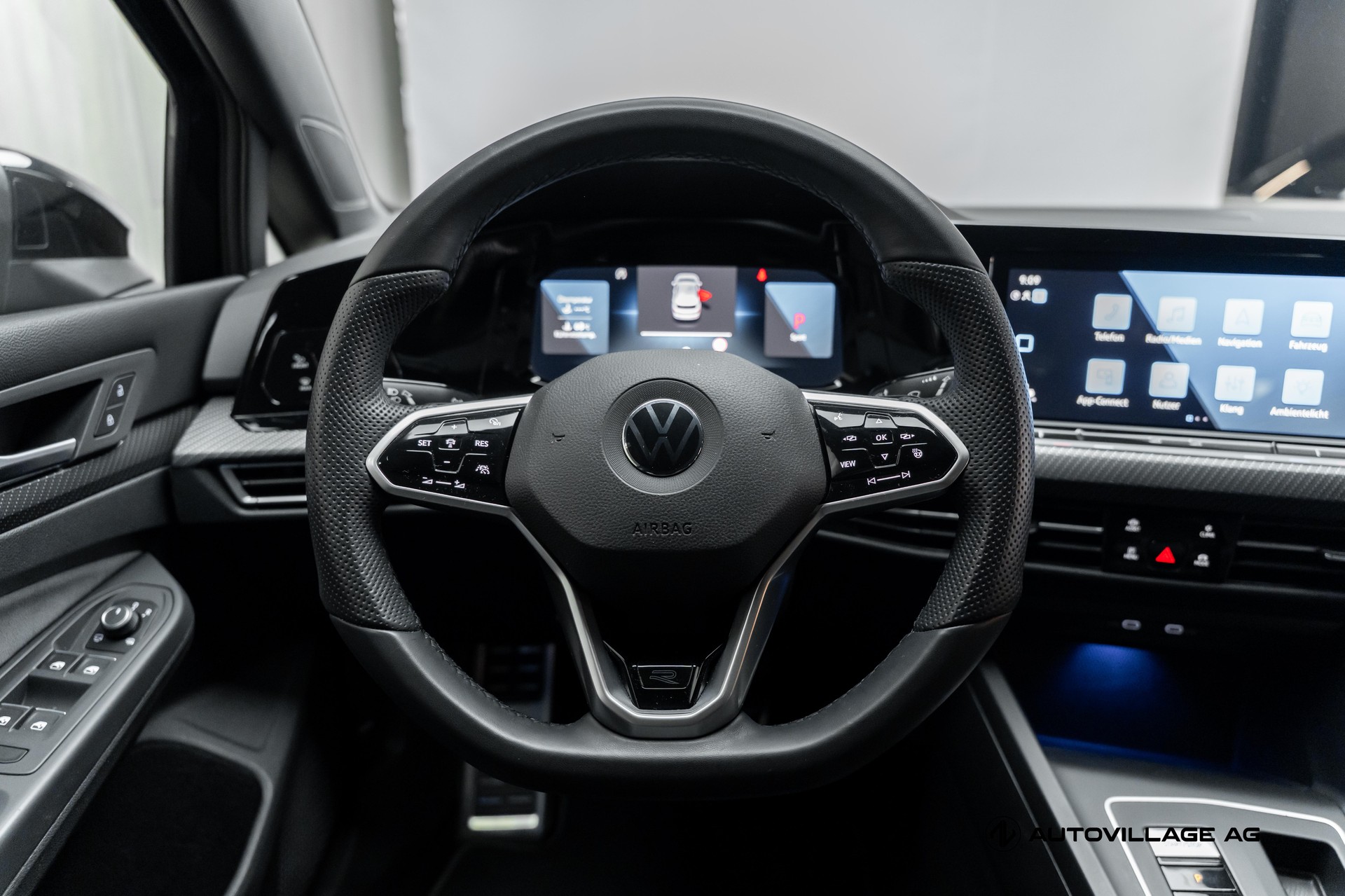 VW Golf 1.5 eTSI mHEV ACT R-Line DSG-image-20