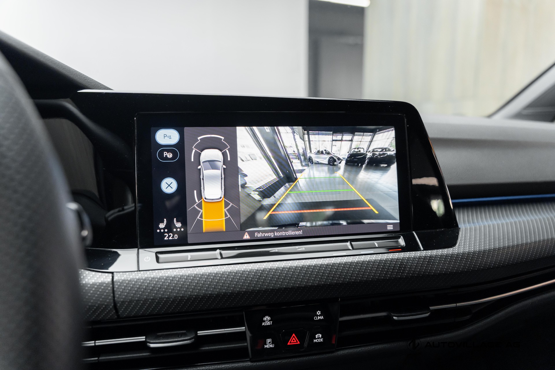 VW Golf 1.5 eTSI mHEV ACT R-Line DSG-image-12