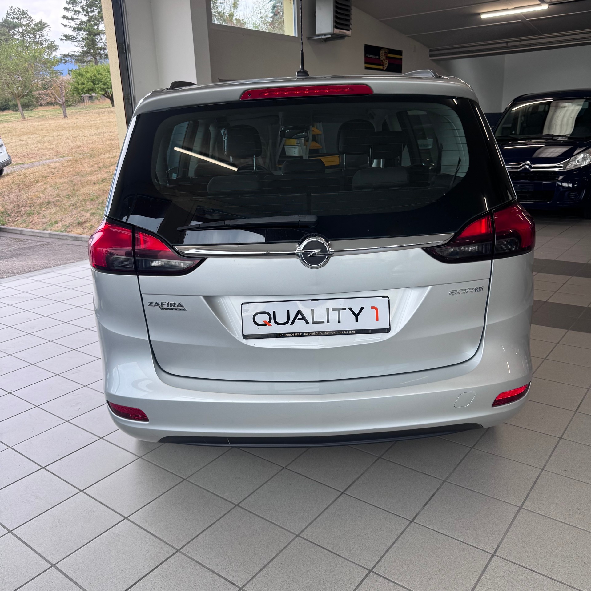 OPEL Zafira Tourer 1.6i 16V CNG Turbo Active Edition-image-6