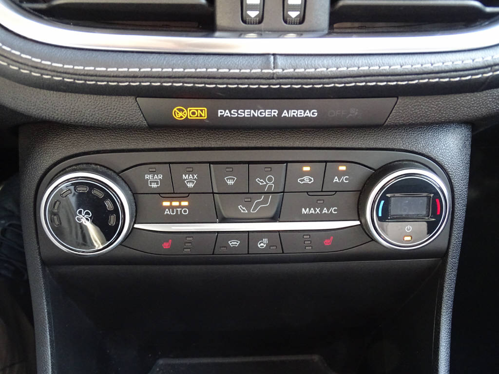 FORD Fiesta 1.0 EcoB 140 ST-Line-image-13