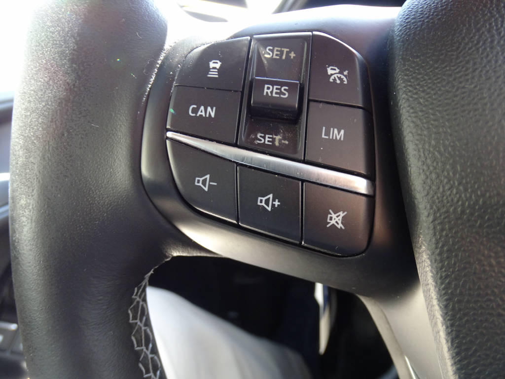 FORD Fiesta 1.0 EcoB 140 ST-Line-image-10